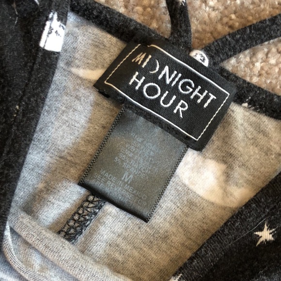 Witchy or goth flowy shirt. - Picture 2 of 2